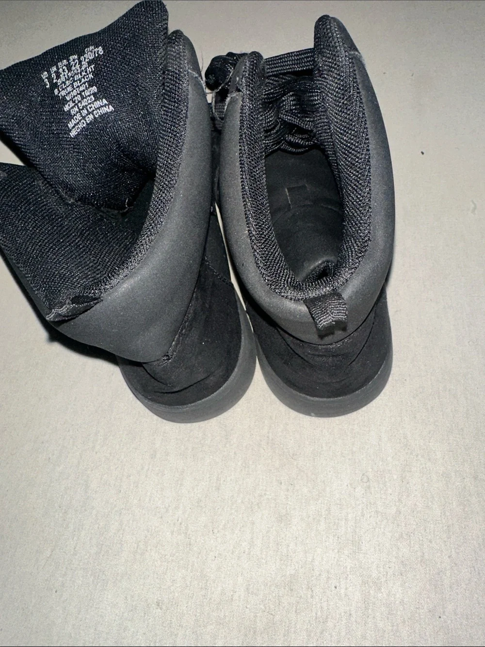 Kids Size 3 Gap Black Lace-Up High-Top Sneakers